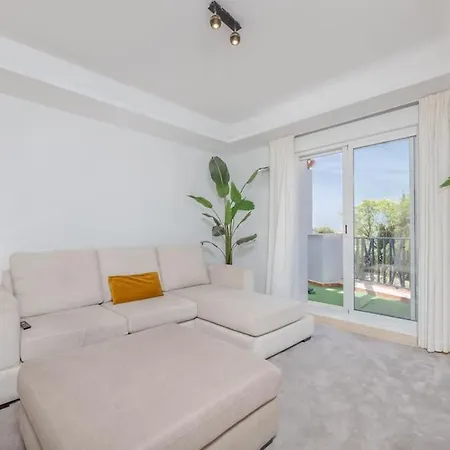 Great Location 2 Pools At Aloha Royal Rdr385 *